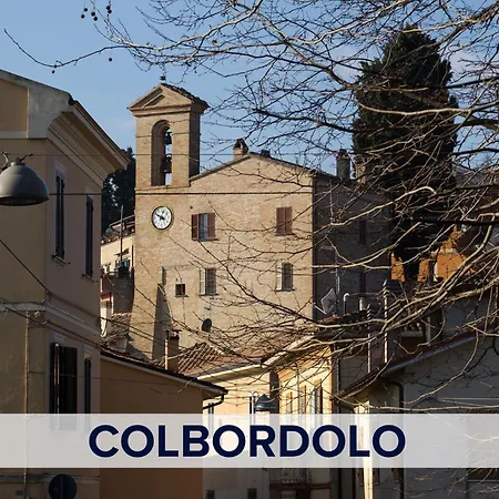 アパート Casetta In Collina 2 Colbordolo